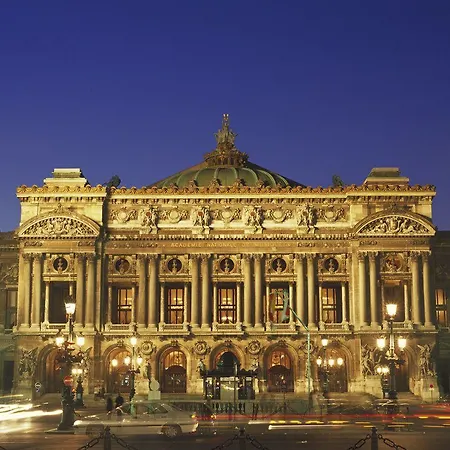 ホテル イビス ガレ デ レスト Tgv 3*