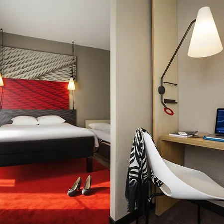 Ibis Gare De L'est Tgv Hotel 3*
