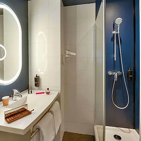 Hotel Ibis Gare De L'est Tgv