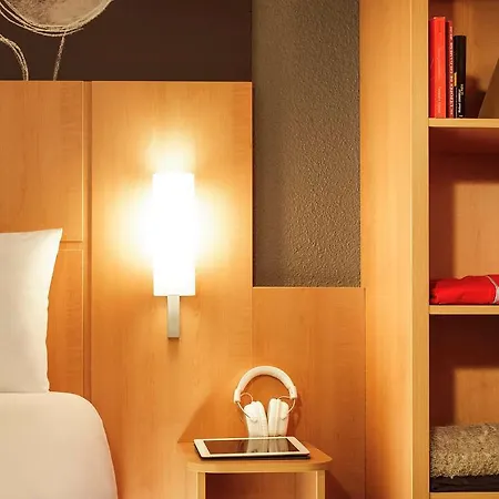 Ibis Gare De L'est Tgv Hotel 3*