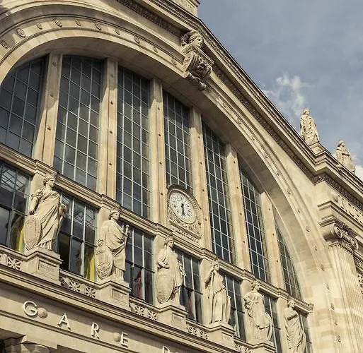 宜必思巴黎东站高速列车酒店 巴黎