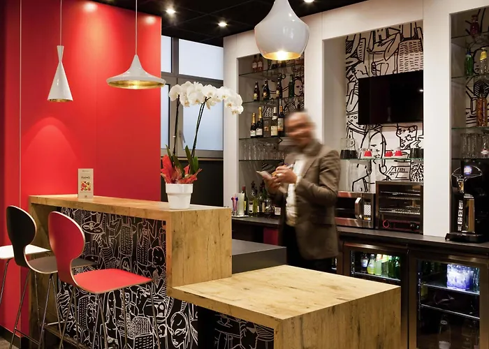 Hotel Ibis Gare De L'est Tgv
