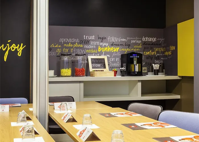 Ibis Gare De L'est Tgv Hotel 3*