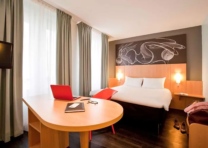 宜必思巴黎东站高速列车酒店