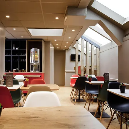 Hotel Ibis Gare De L'est Tgv París