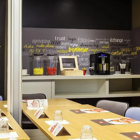 Hotel Ibis Gare De L'est Tgv 3*