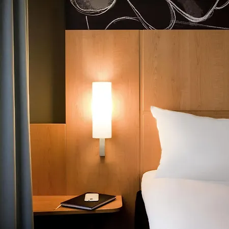 Ibis Gare De L'est Tgv Hotel